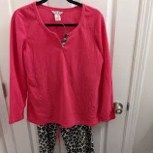 HANES PIJAMA SET PINK AND LEOPARD PRINT  SIZE M